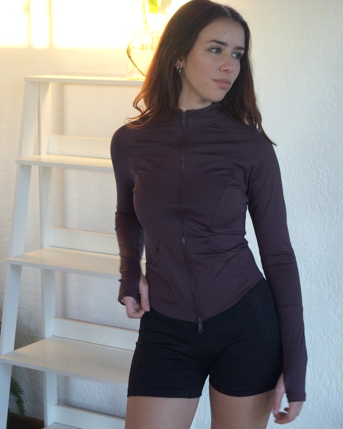 BBL Jacket vino - movimiento